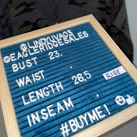 EUC Sanctuary Let's Hang Camo Button Front Cardigan Size Small - Picture 7 of 7